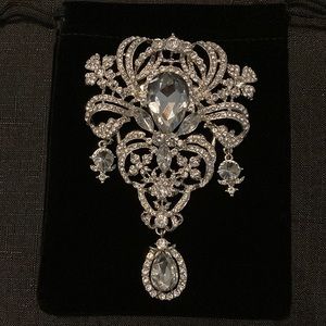 COPY - Rhinestone Brooch